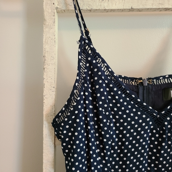 Lulus♡ NWT Polka Dot midi dress with side slit - Picture 9 of 11